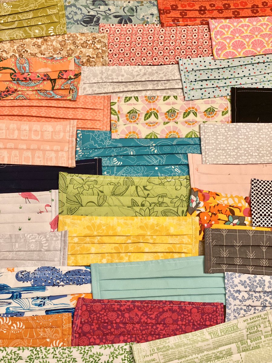 👩🏻‍🤝‍👩🏼Not only do we get to spend quality sister time together, but <a href="/MissBurnheimer/">Miss B</a> and I get to craft and donate masks for others! 🧶🧵#eagleconnection #kindness <a href="/pta_liberty/">Liberty PTA 🦅 South Riding, VA</a> @LCPSLiberty 🦅
