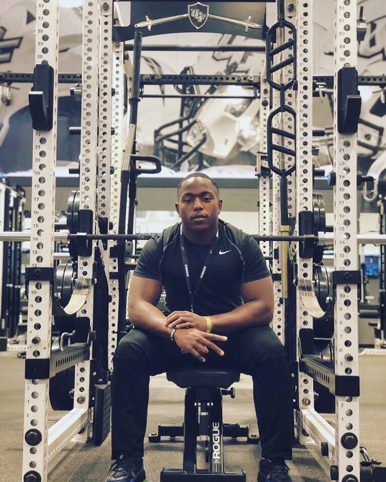 ‘They ask how it feel to be chosen, never know when I’m coming or I’m going’🖤