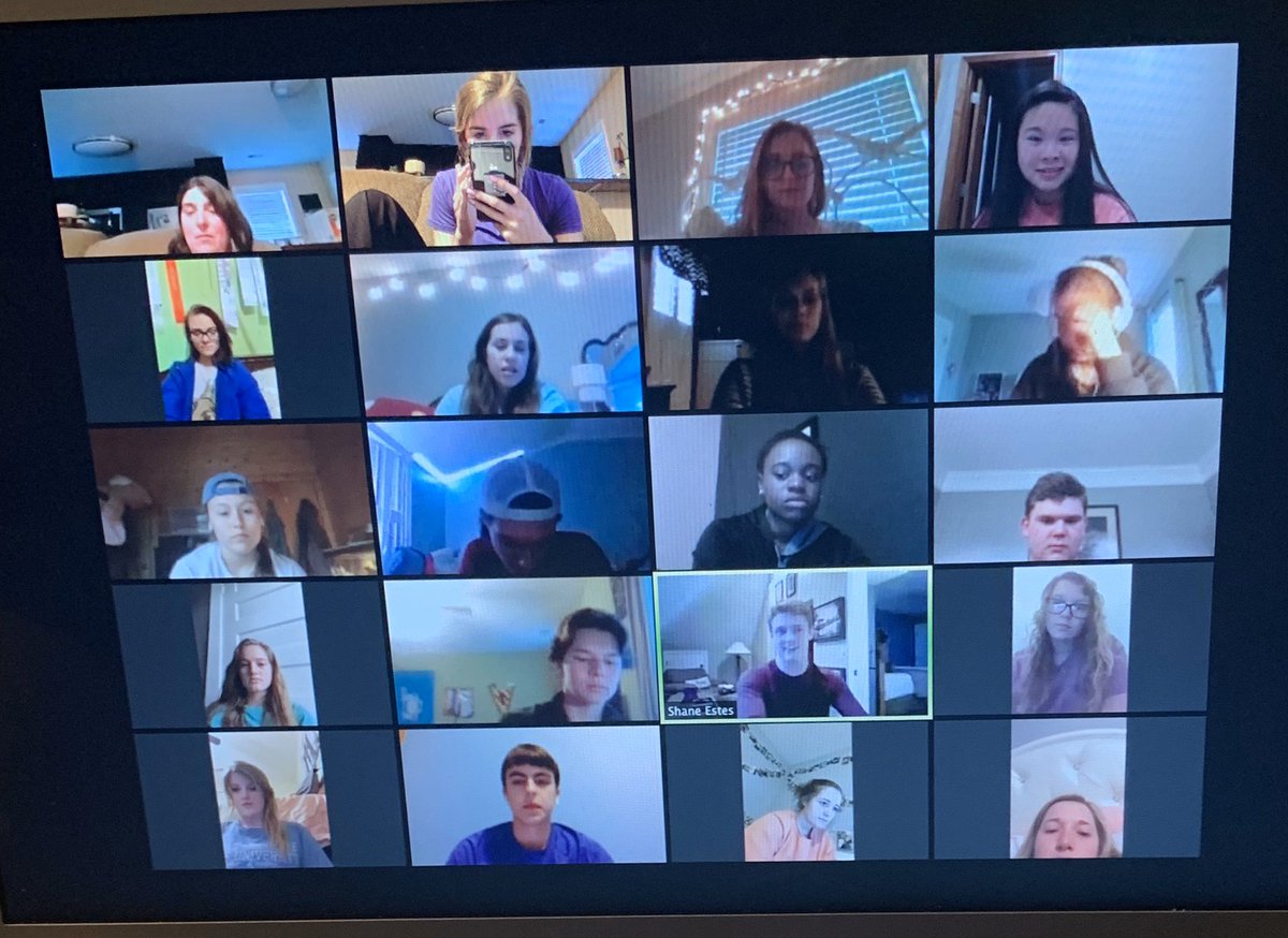 YELLserves's tweet photo. Our council is still meeting, still making a difference and still laughing...a lot! #yell_serves #yell_leads https://t.co/gBVvWwTANz