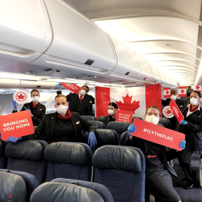 AirCanadaLatAm's tweet photo. En un vuelo especial, todas las luces en la pista conducen a casa. Con 2 vuelos más desde Lima y Algeria esta semana, esperamos reunir a más familias canadienses. Agradecemos a todas nuestras tripulaciones que continúan siempre yendo más allá. #FlyTheFlag https://t.co/Cckw2VEoVM