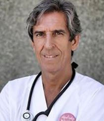 PorPublica's tweet photo. Por fín un presidente de Colegio de Médicos (el de Madrid) acusa a los recortes de las carencias del sistema público.
Dr.Miguel A.SANCHEZ: “Si la sanidad madrileña no hubiese sufrido los recortes hubiese estado preparada para afrontar la actual situación”
Aplauso, NO
¡ RETUIT ! https://t.co/IpxaHwjuLD