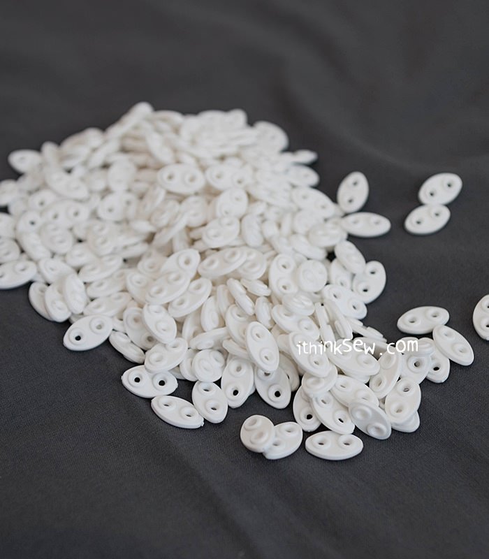 ithinksew's tweet image. Mask Earloop Adjuster 300 EA (#2814)
Here is the link!
#ithinksew #Earloop 
ithinksew.com/Products/Detai…