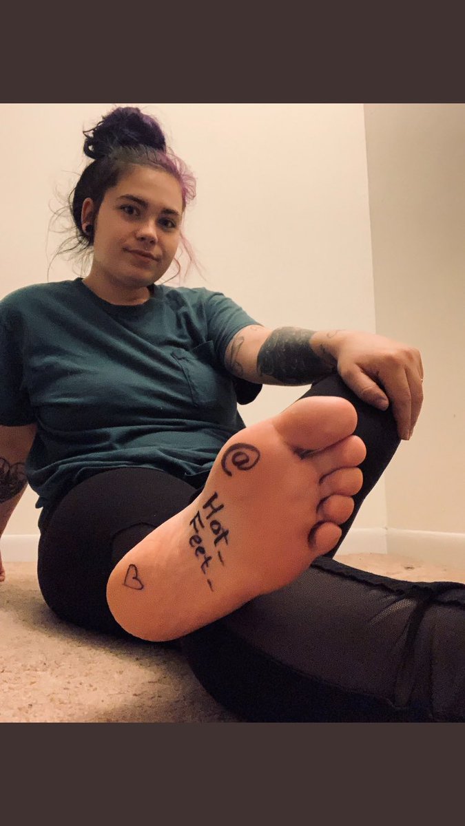 Hot_Feet_'s tweet photo. Smooth soles https://t.co/kABKQGard2