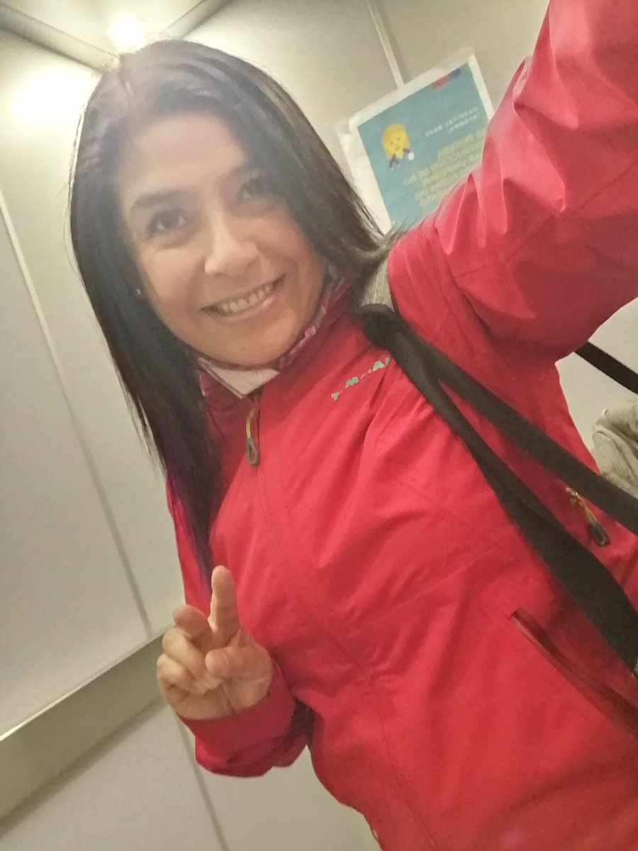 soferreysusana's tweet photo. Agradecida por un día más ganado..
Primera linea💉💊🚑😷 #Vamosquesepuede #tens #paramedico #valdiviacl #TrailRunning #running #run #runchile @OutdoorSur @Runchileweb @FullOutdoor #quedateencasaqueyonopuedo #Valdiviachile🇨🇱 https://t.co/wPjZW36lT4