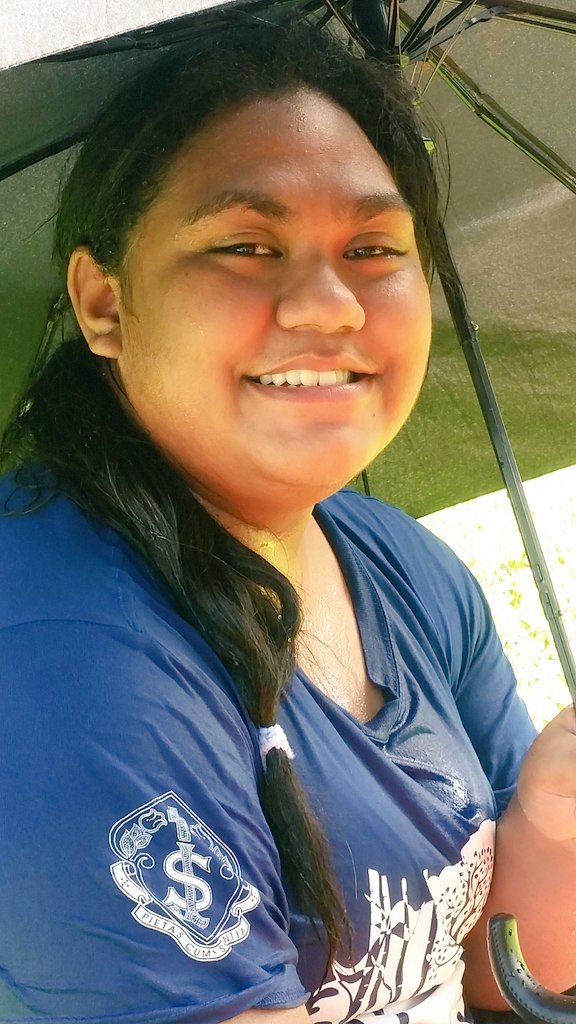 mvilsoni_fj's tweet photo. #TailevuRotuma #SuvaLockdown happenings ... after packing 3 suitcases, 4 garbage bags of clothes (adults, teens, baby), beddings, towels & kitchenware - 2 hr study program ... they get to enjoy this! priceless xxx https://t.co/aHchZPqEOo