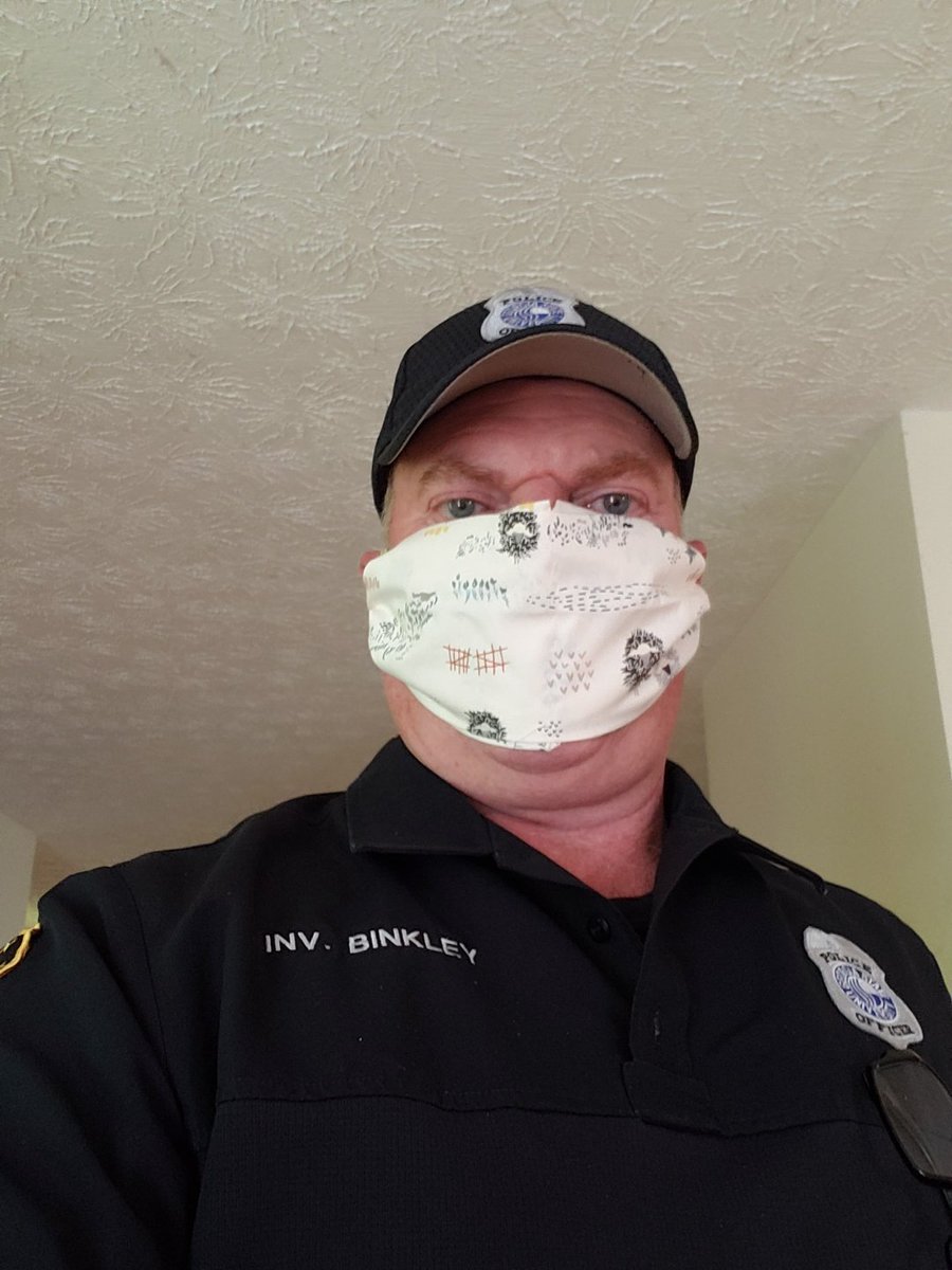 ApteJessica's tweet photo. I got the honor of making some masks for my dad and all of his cop buddies in downtown Atlanta. I'm glad they're getting good use out of them and staying safe while they keep US safe! #covid19 #daddysgirl https://t.co/9315549ldW