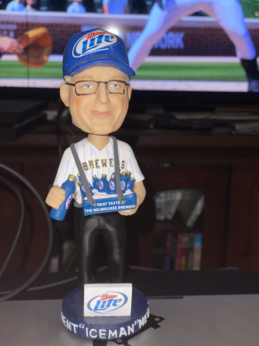 OnAirJosh's tweet photo. #30Thingsin30days challenge ✅
This is my super rare Kent “Iceman” Meyer bobble. I met him at Spring Training when @juliecuz and I were just dating. When we saw him on opening day he called us the “spring training love birds.” He gave me this and it made it that much more special https://t.co/BAEGxRavDA