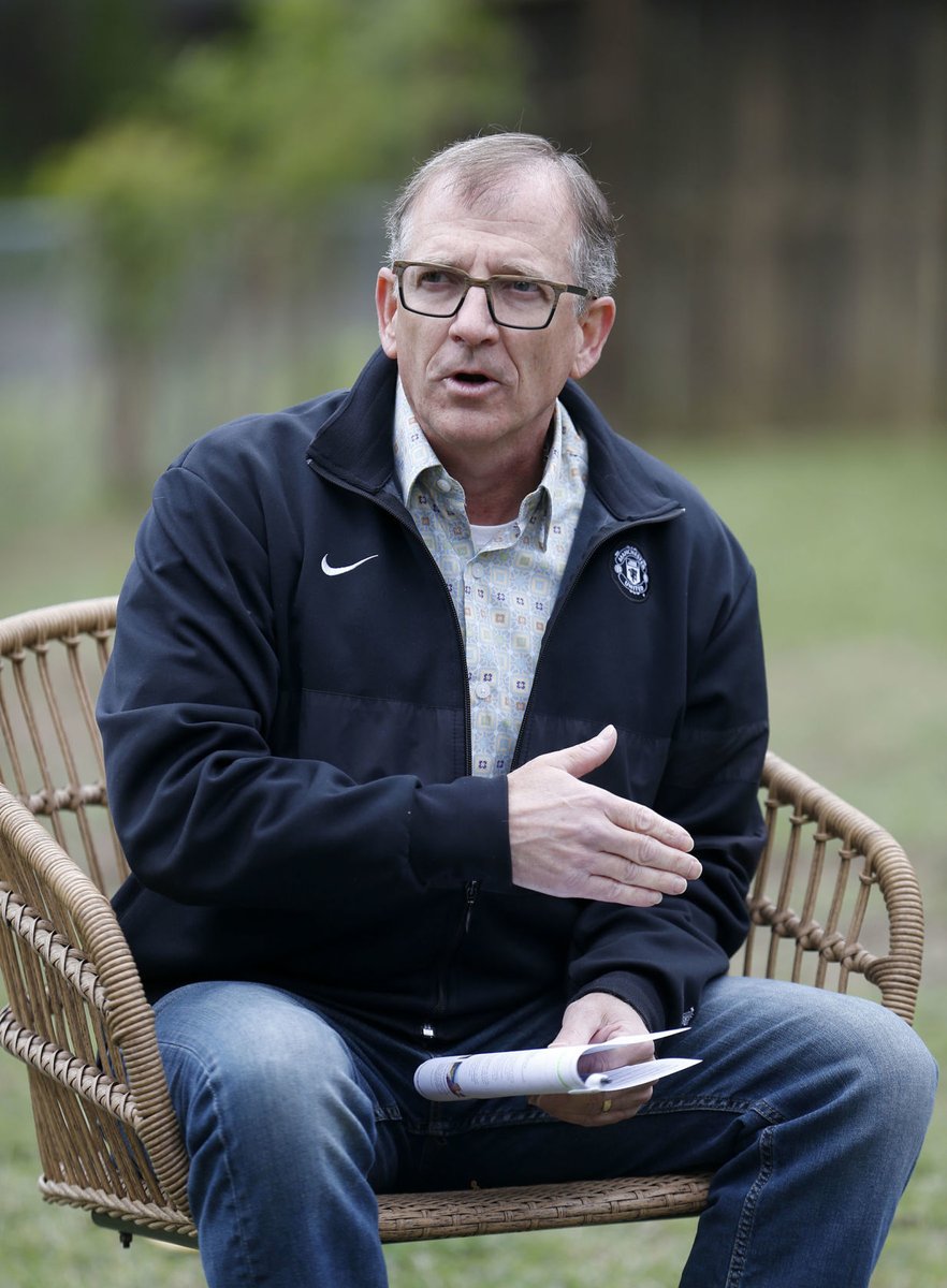 GOOD NEW NEWS: Oklahoma's first #COVID19 patient, now recovered, donates "convalescent plasma" to critical #Tulsa patient, who improved enough to be taken off her ventilator tulsaworld.com/news/local/sta…