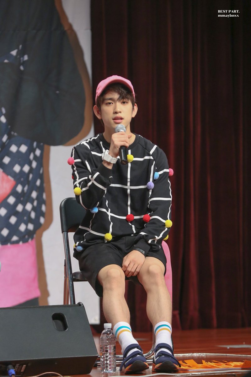 bestpart0622's tweet photo. 150725 

—— 딱 좋아👦🏻🧢💖

#Jinyoung #진영
#갓세븐 #Got7 
#JJProject https://t.co/WXUISv4FrU