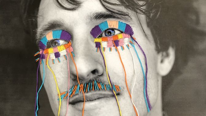 musicfeeds's tweet photo. PREMIERE: @Monsoon_Mooon's debut EP is a vibrant, versatile slice of electro-pop https://t.co/Yfcjflpyrf https://t.co/aJksZYMkCX