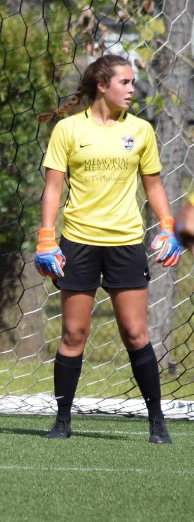 Jennifer_Ellis5's tweet photo. #InternationalGoalkeeperDay I 💗 my #1 goalkeeper! #goalkeeperday #ddya #developmentAcademy https://t.co/6n3S6sZpj3