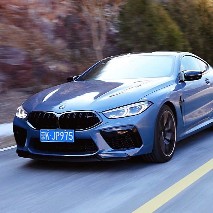 tomarusayaka1's tweet photo. 帝都北京车牌的BMW M8 Coupe，帅得一塌糊涂！官二代的必备豪车！然而我不是官二代，呵呵。 https://t.co/NTl1QoMk5d