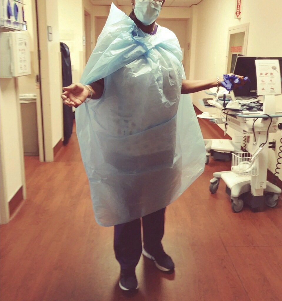 Southern California Hospital (SCH) in Culver city California is making nurses wear trash bags because they have no protective gear. @kjlhfrontpage @rolandsmartin @donlemon @CNN @ChrisCuomo @KatyTurNBC @CBSEveningNews