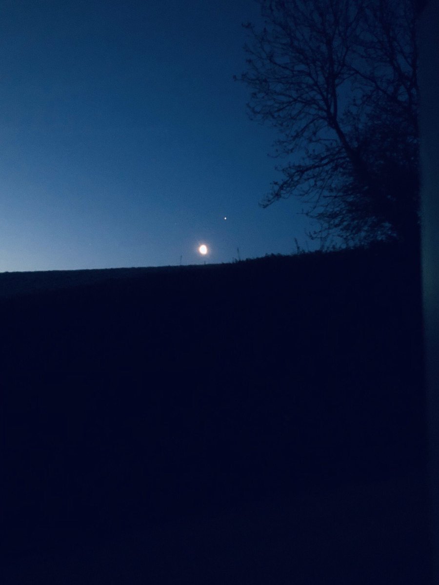 Saturn, &amp; the Moon,
#northdevon #parkham