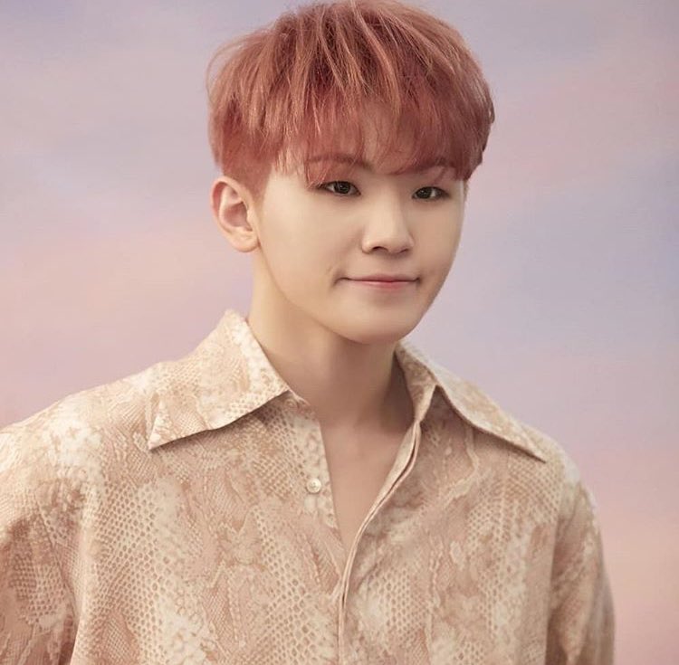 and :] jihoon ???? lOVE