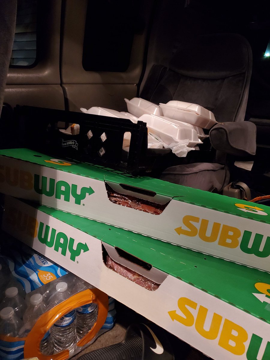 push_be's tweet image. In an effort to help those in need during this Covid 19 pandemic and help of my friends Reginald Torian Jr. and Louise Massie Dinner and lunch for tomorrow delivered was to Mrs. Joann Nesbitt be a blessing any way you can