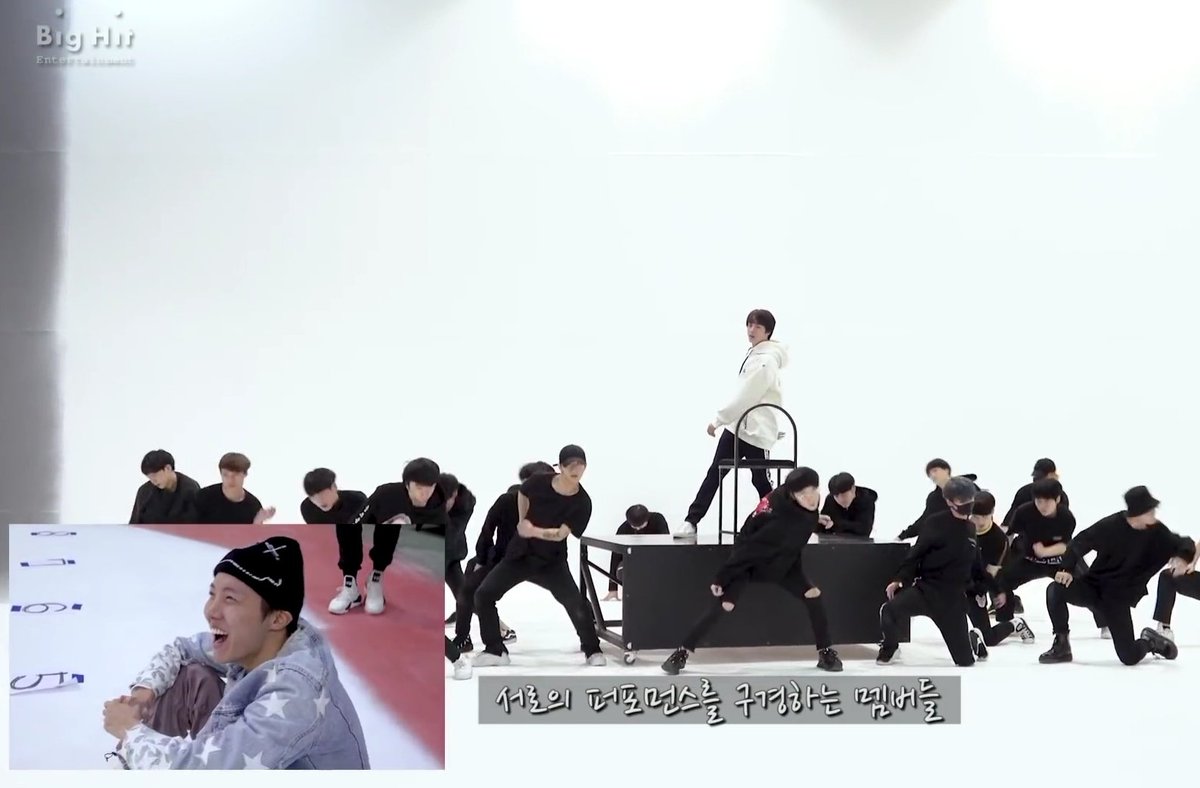 jinspasta's tweet photo. “this is really important, when i’m dancing and hoseok looks at me like he’s satisfied. it’s perfect, perfect” https://t.co/dURtwWuUpF
