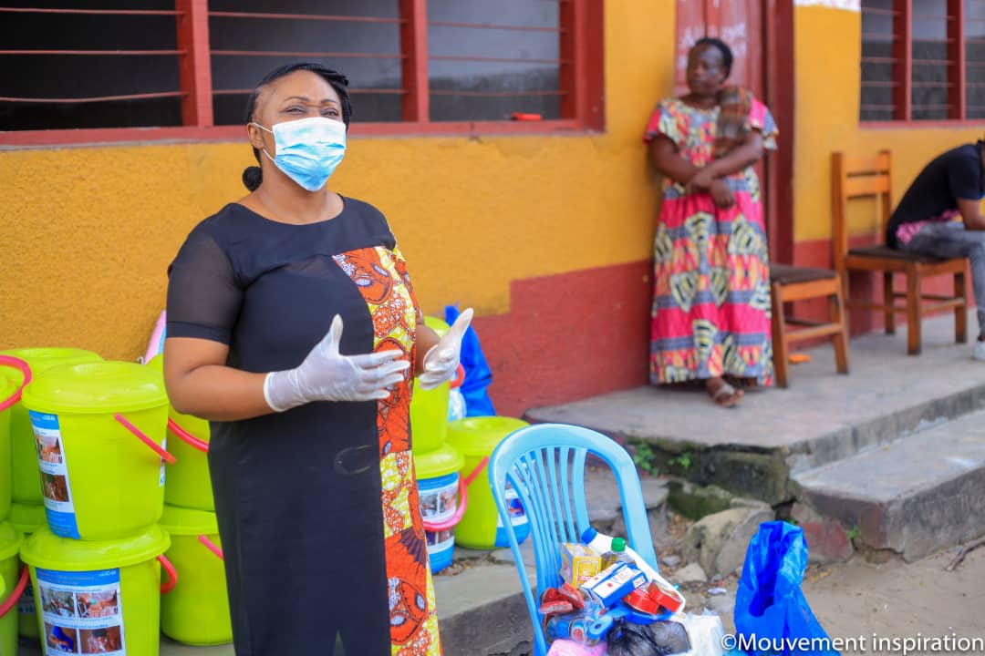 ConsortiumRdc's tweet photo. Les filles de l'école #LEMFU à #SELEMBAO ont été bénéficiaires des kits de résilience et de la sensibilisation sur les gestes barrières par l'association @RienSlesFemmes.
#lachainedesolidaritecontinue
#SolidariteCOVID19
@FifiBaka
@annytenga
@CybelleKamba
@KalizaVanessa https://t.co/v3KFZjbNTj