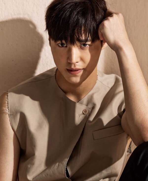which drama/movie/variety show etc you first knew this actor?actor: lee tae hwan