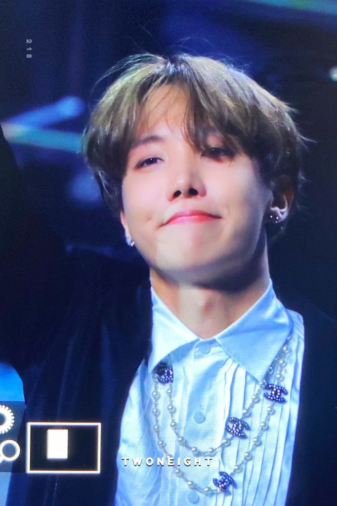 hobi’s dimples ~ ♡ a thread ♡