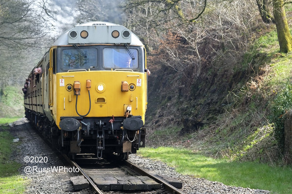 RW-Photo tweet media