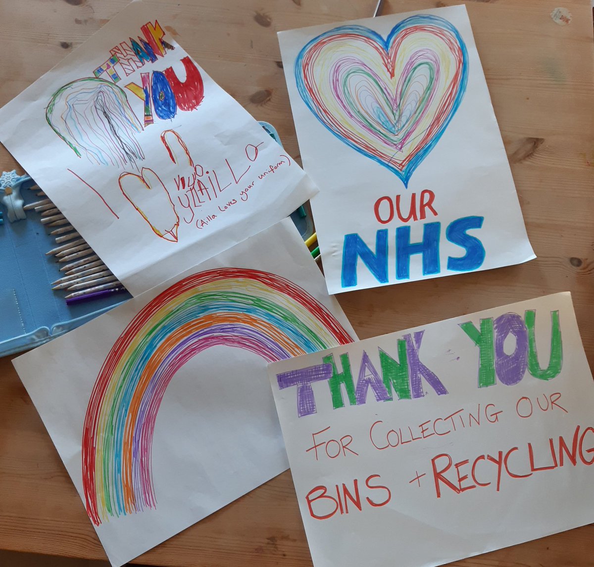 CornwallCouncil's tweet photo. The rainbows and thank you notes that our bin crews, care workers and other council key workers see on their rounds are really lifting their spirits.

Thank you to everyone who's sharing the love. We'd love to see your pictures. 🏠❤️🌈 https://t.co/asOBTXcgYs