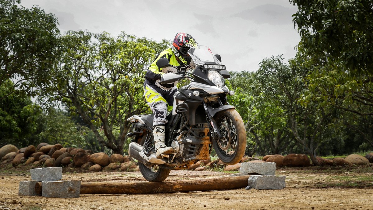 BikeWale's tweet photo. The V-Strom 650 is a middle-weight adventure tourer from Suzuki with comfortable riding ergonomics and a good low-speed ride which makes it easy to ride even the city.
Do you see it in your garage?
#BWPhotos #bikes2020 #bikes #bikelife #motorcycle #VStorm650 #Suzuki #650XT https://t.co/qAKbT4BvCS