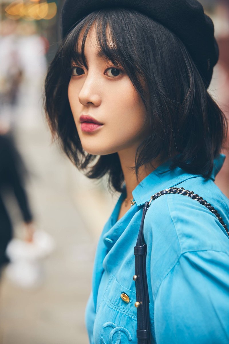 wangziweiPH's tweet photo. [191126] 王梓薇 Weibo Update
Late Upload

Blue looks good on her. 💙💜
#王梓薇 #WangZiWei #WangZiWeiPH https://t.co/8KXqIayqkm