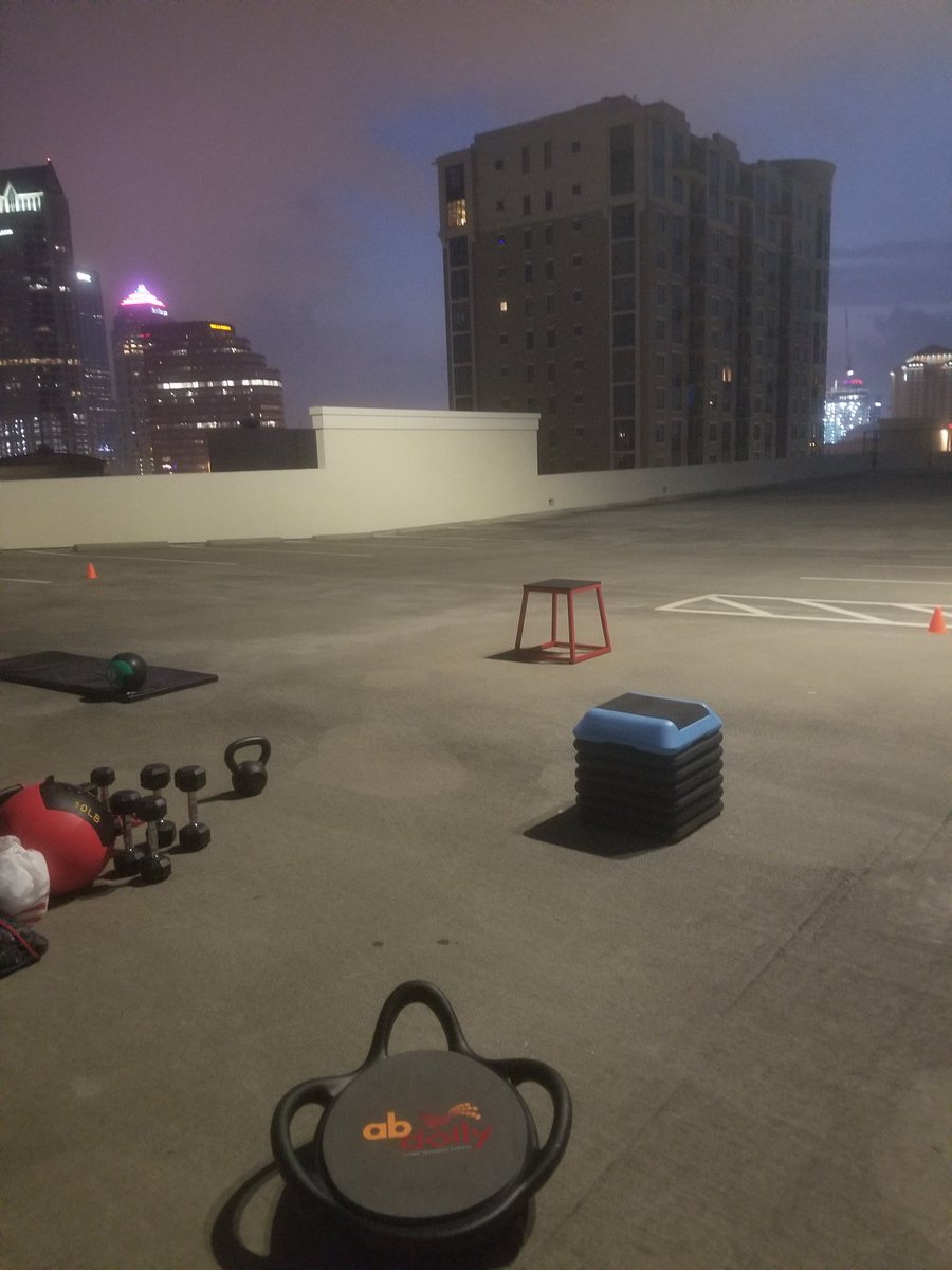 gatorgrad_7_9_'s tweet photo. Get some!
#amworkout
#getbetter
#trainforhealth https://t.co/kqgf5ldLKp