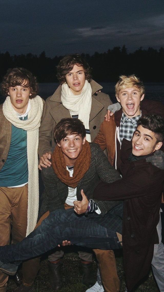 nrnfrhny22's tweet photo. THANKS GOD FOR BRINGING THEM BACKK AAAAAAA ONE DIRECTION COMEBACK ON AUGUST OMAGAWD I CAN'T WAITTT OMGGGGGG IM SCREAMING RN !!!😭😭😭😭😭😭😭😭😭😍😍😍😍😍❤️❤️❤️❤️❤️❤️❤️❤️❤️ #OneDirectionReunion #OneDirection2020 https://t.co/k61w5AMKjB
