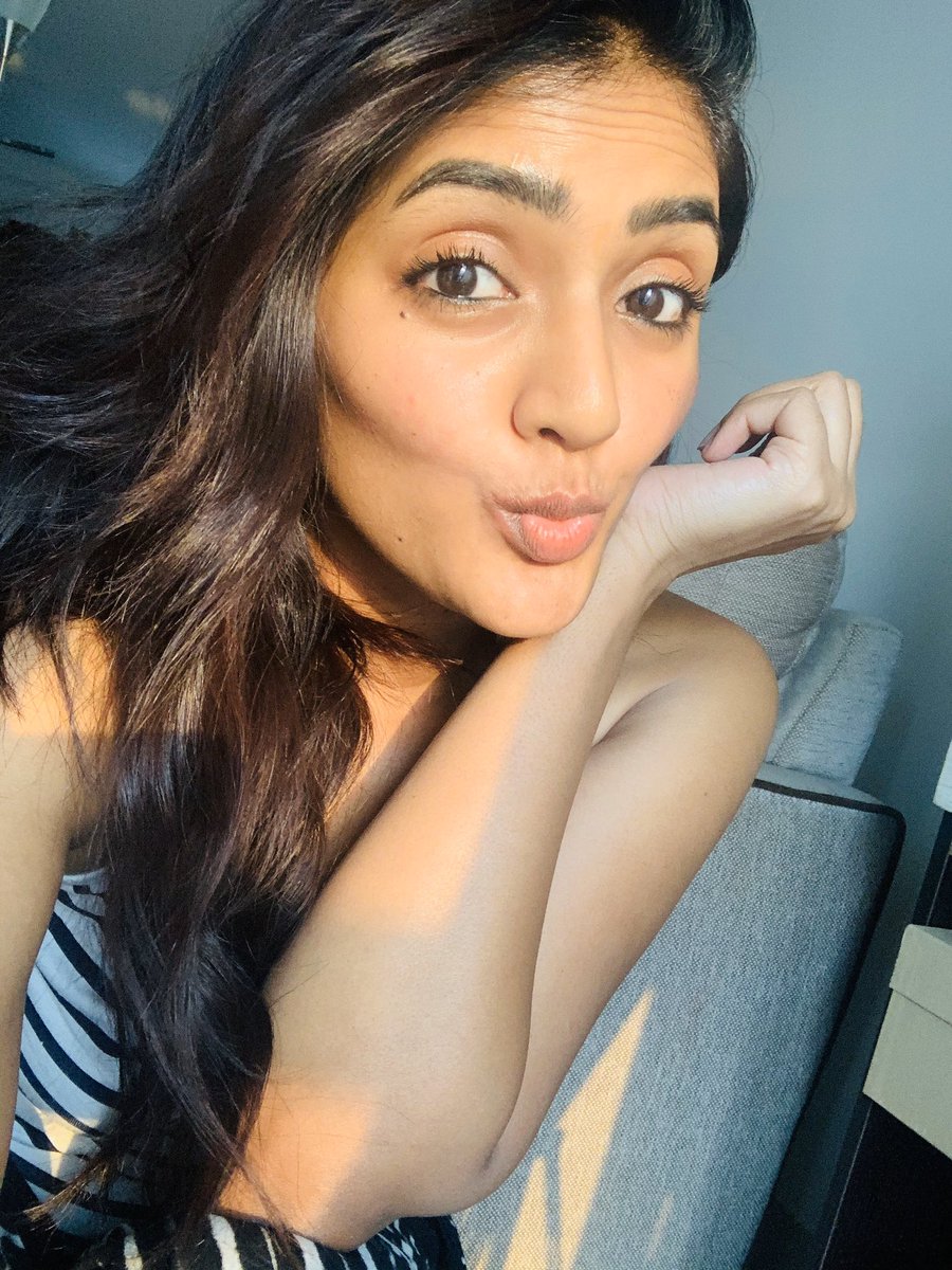 YoursEesha's tweet photo. 🥰
#QuarantineAndChill https://t.co/YAnhAnReuM
