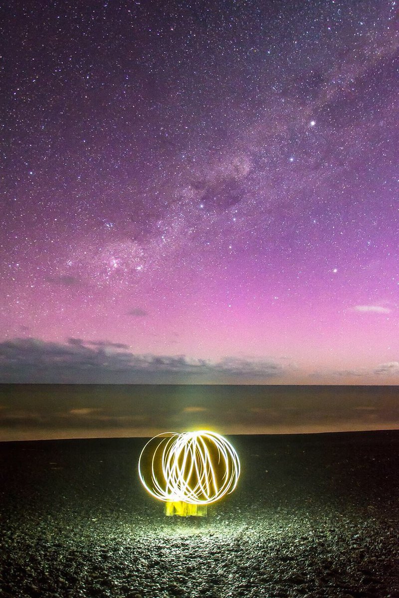 I guess I should share some of my night sky & Aurora images... #BitsOfNewZealand Airglow Birdlings Flat Te Mata Hapuku ChCh (light painting) Papanui Inlet, Otago Peninsula Flight from Aus landing at Dunedin Airport Blackhead, Dunedin