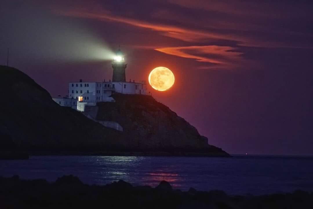 peterprosales's tweet image. Lovely picture from Howth #heating #ireland #peterfa