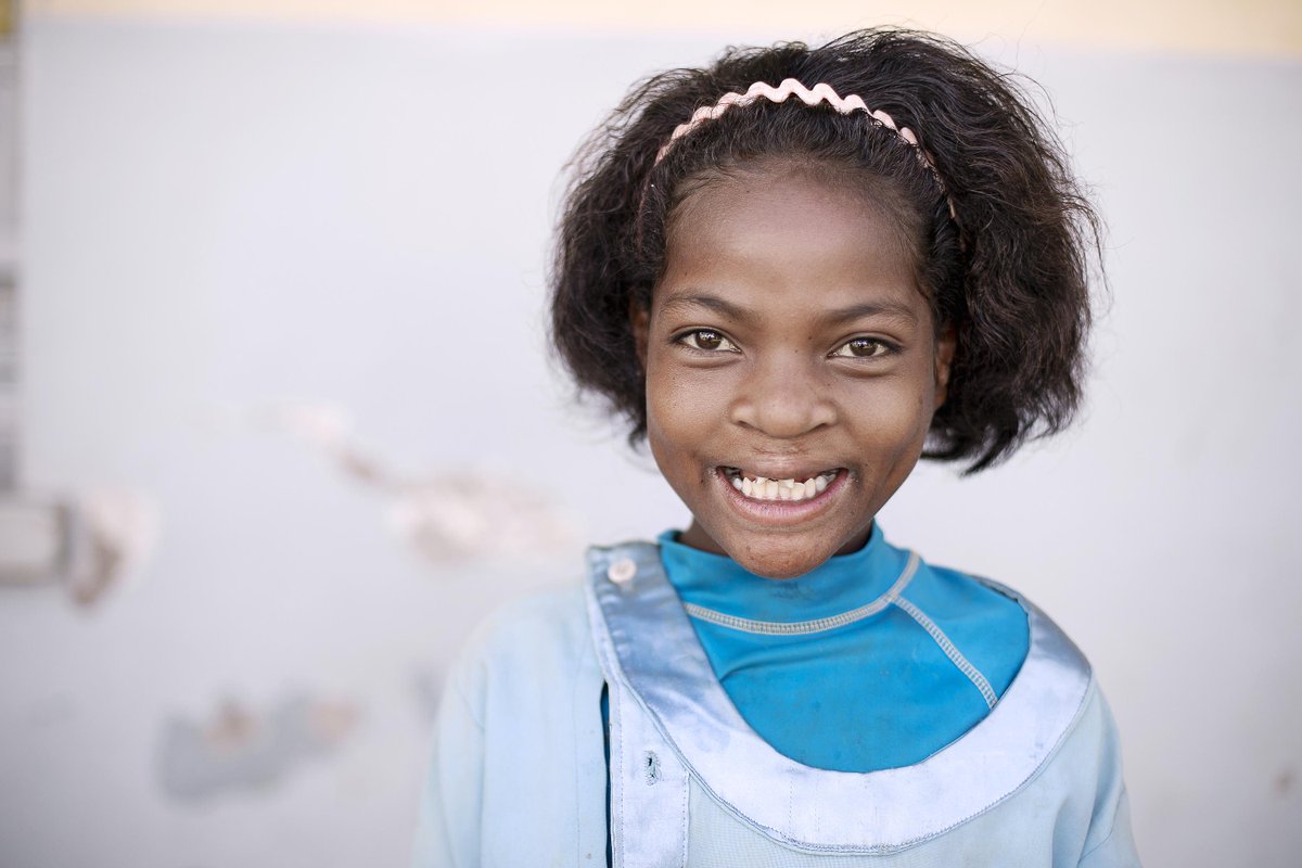 OpSmileSA's tweet photo. Clara was raised by her father Dede. He was heartbroken to see his child suffering. People in their village spoke of Operation Smile. Clara had a chance to regain confidence, go to school, participate and socialise.
Become a #SmilePartner and help children like Clara. https://t.co/jXzGMMxHkd