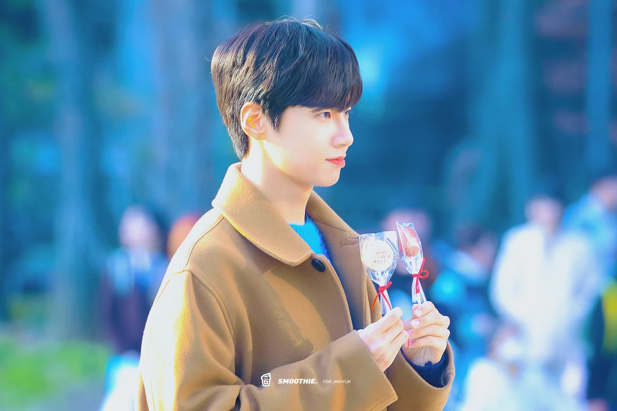 ๐จ๐ข๐ค๐ค๐ฉ๐๐๐. tweet media