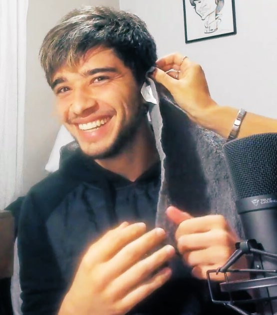 maaailuuu's tweet photo. Tu sonrisa es lo más lindo del mundo ❤️ @JulianSerrano01 https://t.co/hI0fqjyfvd