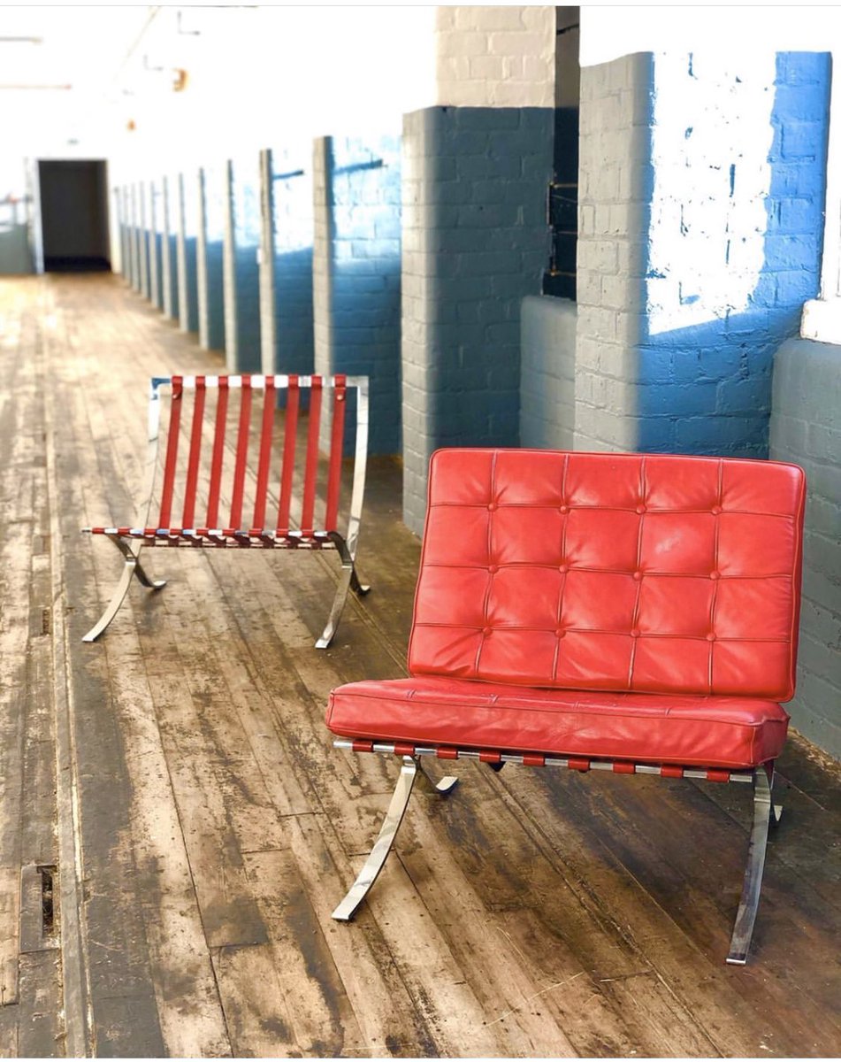 relovedsimion's tweet image. The iconic #Barcelonachair was designed in 1929. I can’t wait to show you the Reloved makeover, can you guess what material I will be using?
#simionhawtinsmith
#bespokeupholster
#interiorstylist
#comeandcreate
#moneyfornothing
#relovedupholstery
#myrelovedhome