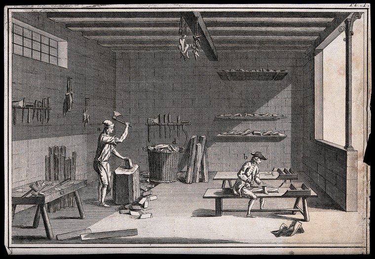 GressenhallFW's tweet photo. Our #RemoteVolunteers are finding new details in the #WorkhouseArchive 👞
No space was given for a shoemakers' and tailor’s workshop when the workhouse converted to the national Union system in 1836. The new space, an interior wall put up in Womens' Receiving Ward, was 7ft wide! https://t.co/3mPiccji86