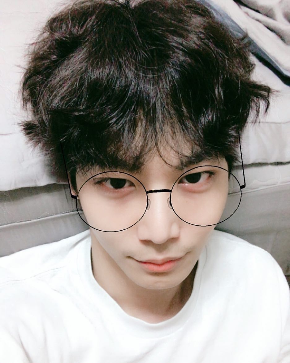 LeeCheolWooTH's tweet photo. 🎂สุขสันต์วันเกิดเจ้าเด็กชอลอูคนซ่าส์ 🎉 รอติดตามผลงานต่อๆไปของชอลอูไปด้วยกันน้าา

#HappyLEECHEOLWOODay #이철우 #LEECHEOLWOO https://t.co/FgcjbJjbg8