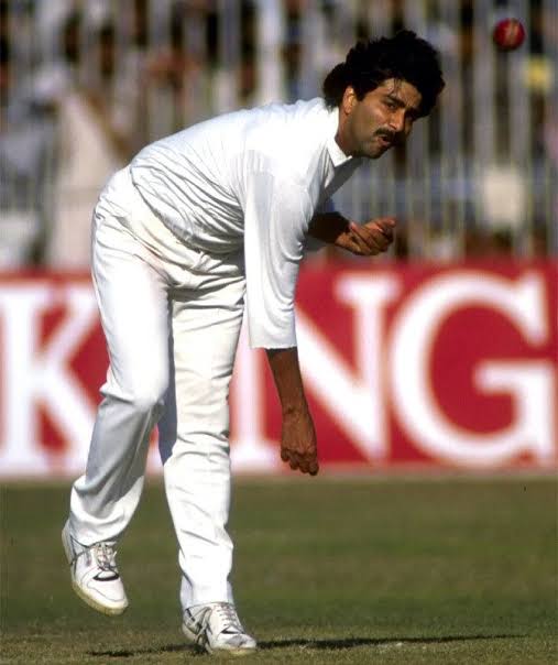  39 Tests, 130 ODIs 3458 runs, 253 wickets

Happy birthday to former Indian cricketer, Manoj Prabhakar! 