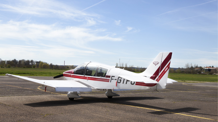 L’<a href="/isae_officiel/">ISAE-SUPAERO</a> répond à l'appel à solidarité de l'industrie #aéronautique en participant à l'initiative de #coavionnage de <a href="/wingly_fr/">Wingly</a> &amp; <a href="/ong_asf/">Aviation Sans Frontières</a> &amp; a permis ce lundi le transport d’un médecin réanimateur de Toulouse à Vesoul à bord de l'un de ses #TB20 👉 swll.to/wTtfu