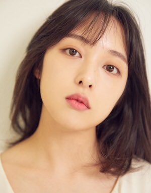which drama/movie/variety show etc you first knew this actress?actress: kim bora
