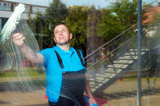 CleaningMag's tweet image. COVID-19 update: Call for the government to draft in window cleaners to fight virus cleaningmag.com/id/30207