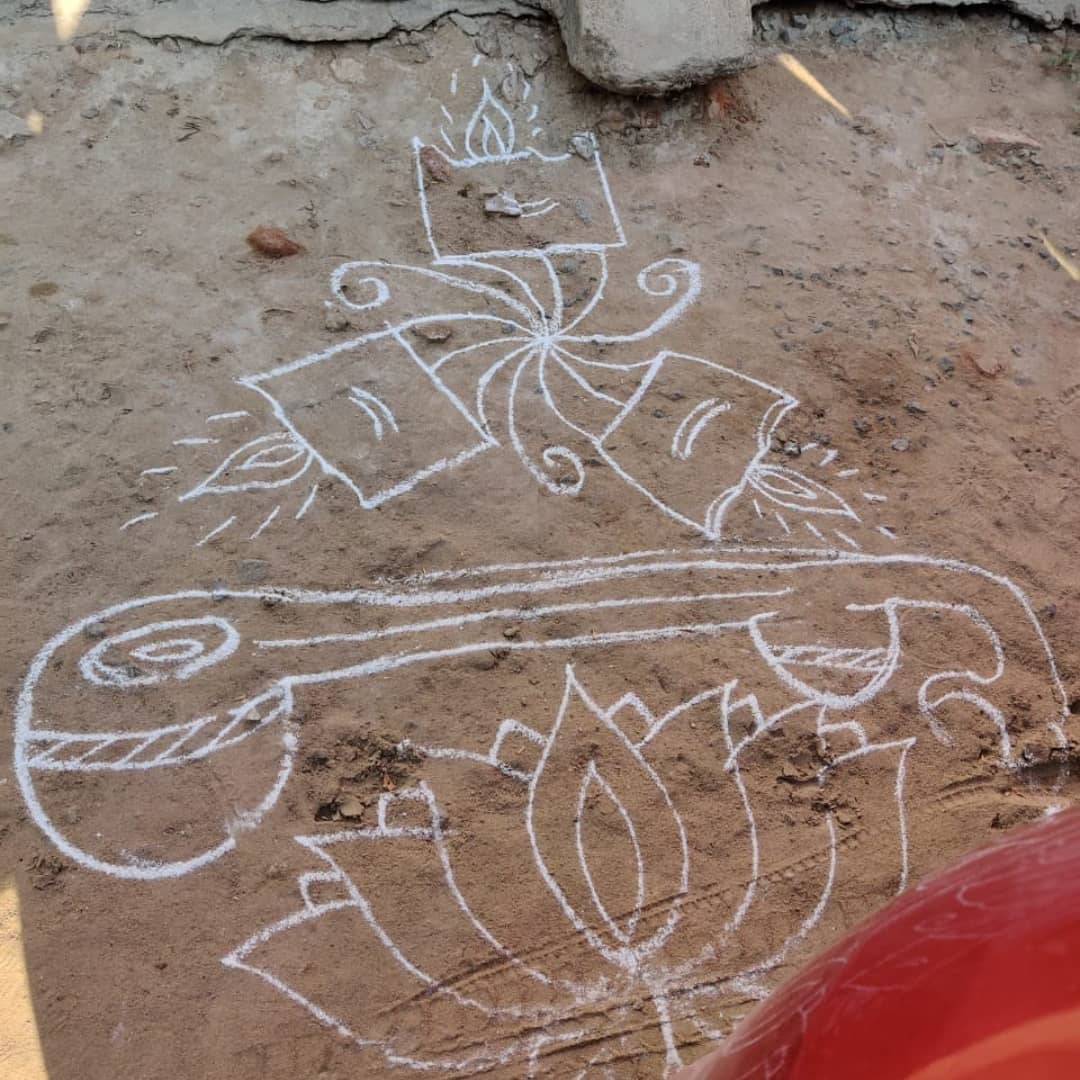 banyanbalm's tweet image. இனிய தமிழ் புத்தாண்டு வாழ்த்துக்கள் | വിഷു അഷാംസക്കൽ 🎉
.
#TamilNewYear #Vishu #CommunityFestivals 
#Rangolis #Sadhya