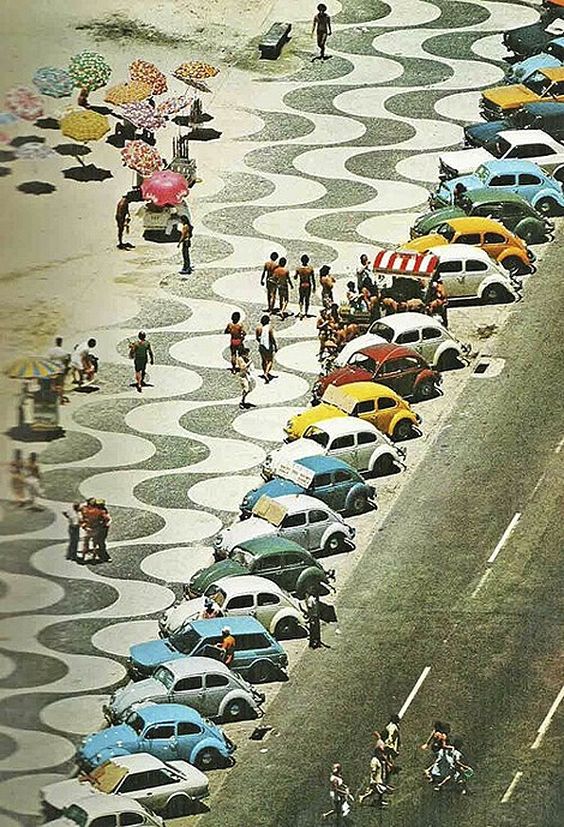 Copacabana Beach in 1970.

Love all the VW Beetles!!