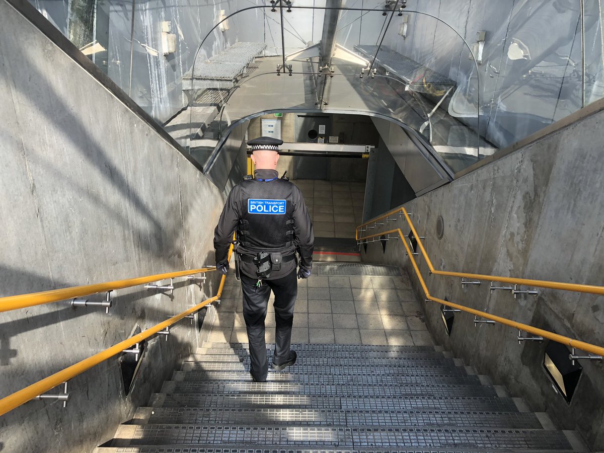 BTPCasey's tweet photo. Our #projectServator teams have been deployed around @NightingaleLDN to ensure only essential travel on the network. #StayHomeSaveLives #ProtectTheNHS https://t.co/yZOMedLO7E
