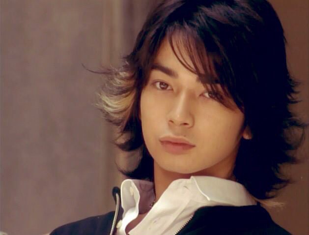 てんちい בטוויטר ごくせん ずっと見てるけど 潤くんが綺麗なん 顔とかそんなんじゃなくて若い頃の潤くんの内面から出る キラキラ感といい意味での余裕とかない必死さとか 儚さとか 松本潤