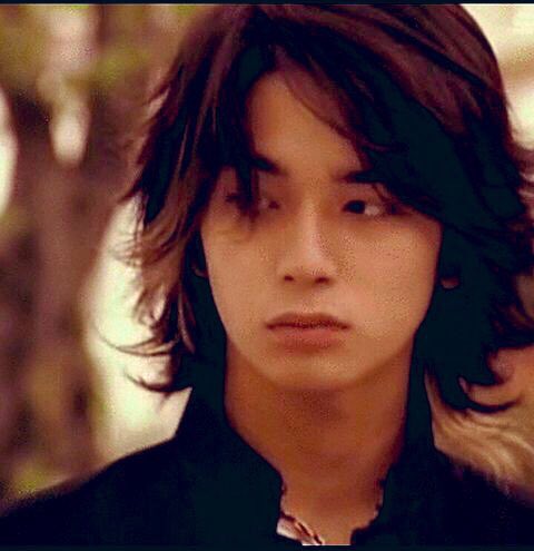 てんちい בטוויטר ごくせん ずっと見てるけど 潤くんが綺麗なん 顔とかそんなんじゃなくて若い頃の潤くんの内面から出る キラキラ感といい意味での余裕とかない必死さとか 儚さとか 松本潤