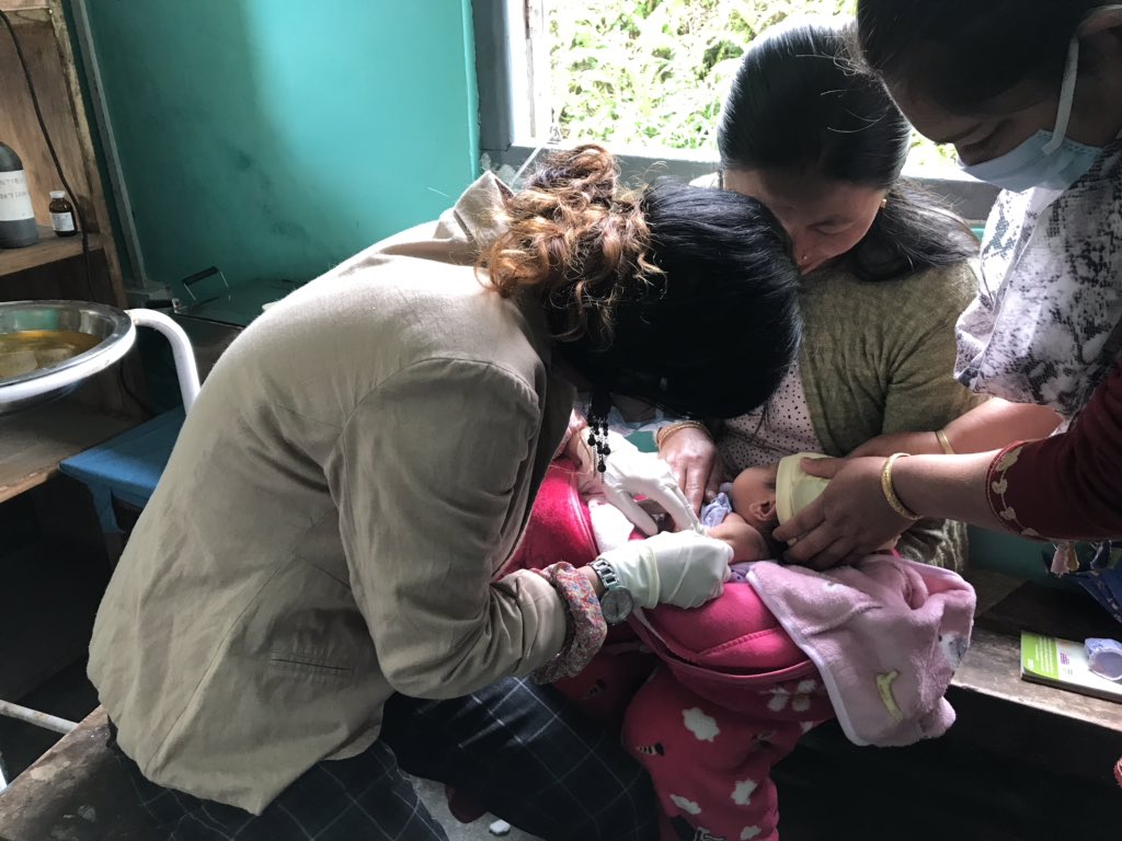 CORONA VIRUS CANNOT STOP US FROM DOING OUR EVERYDAY WORK
ROUTINE IMMUNISATION AND ANC CHECKUP DONE AT HWC hee yangthang 
@USAID_NISHTHA 
@PMOIndia 
@ayushmanbharat
@harkitamang
#Communityhealthofficer #sikkimgovernment 
@moHfw