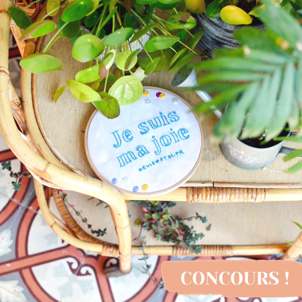 Pour fêter nos 5000 abonnés sur Instagram et vous remercier de remplir nos ❤️ de joie, on offre un PASS 6 MOIS Devienstoi.fr à l’un/e d’entre vous ! 🎉🎁

Rendez-vous vite sur notre compte Instagram pour tenter votre chance 🍀

👉🏻 instagram.com/devienstoi/